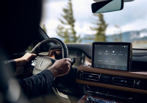 The center touch screen in a 2024 Lincoln Aviator® SUV is shown | George Ballentine Lincoln in Greenwood SC