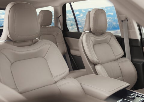The interior of a 2024 Lincoln Aviator® SUV in the Sandstone interior color | George Ballentine Lincoln in Greenwood SC